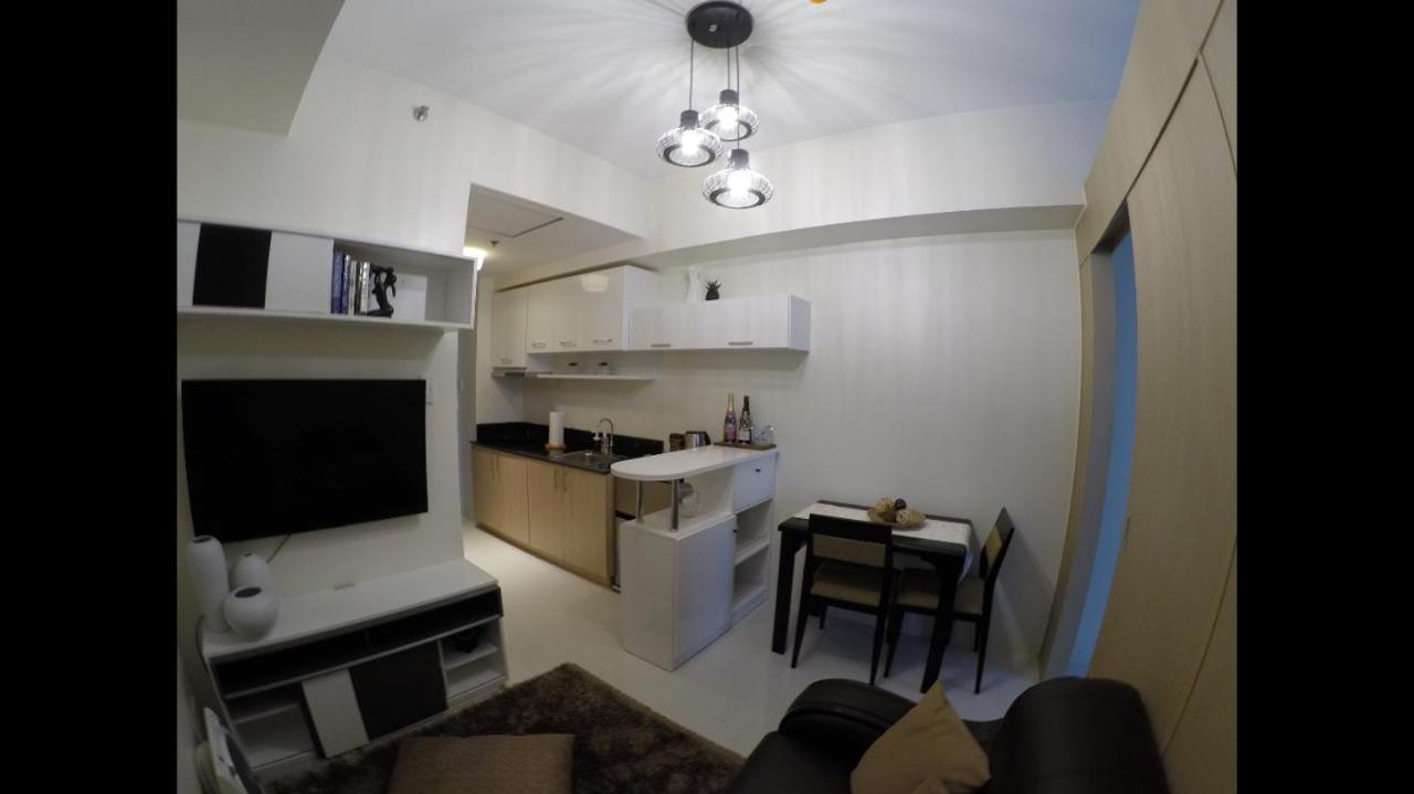 Wind Residences Cool Breeze & Amazing Tagaytay View タガイタイ エクステリア 写真